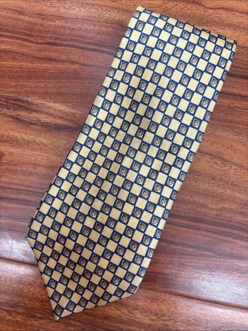 Bugatti Mens Neck Tie - Geometric, Formal, Preppy, Made In Italy‎